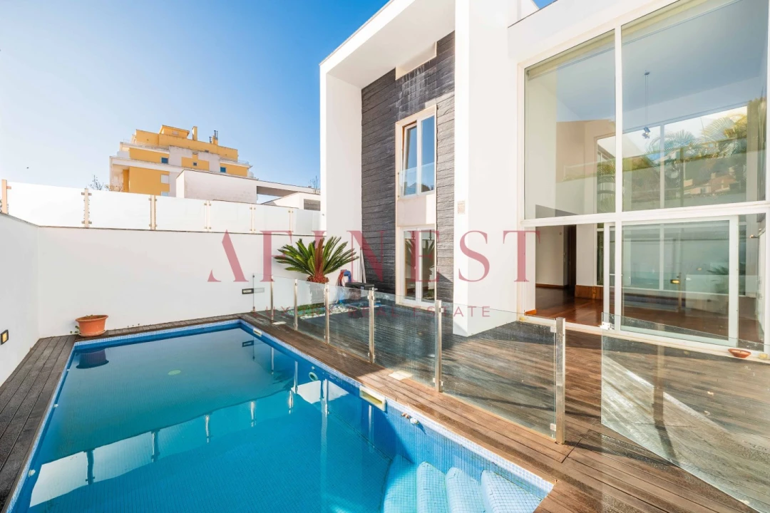 Moradia T4 para Arrendamento em Carcavelos e Parede Foto 4