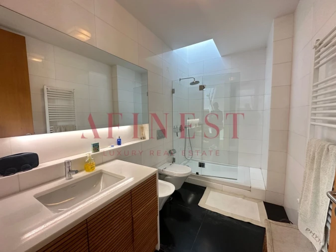 Moradia T4 para Arrendamento em Carcavelos e Parede Foto 13