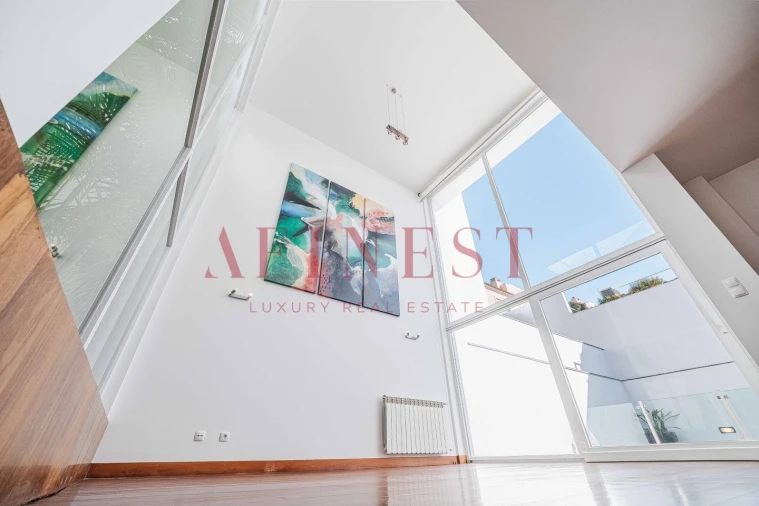 Moradia T4 para Arrendamento em Carcavelos e Parede Foto 9