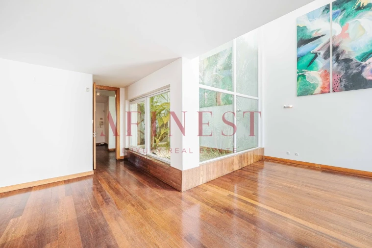 Moradia T4 para Arrendamento em Carcavelos e Parede Foto 7