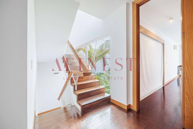 Moradia T4 para Arrendamento em Carcavelos e Parede Foto 53