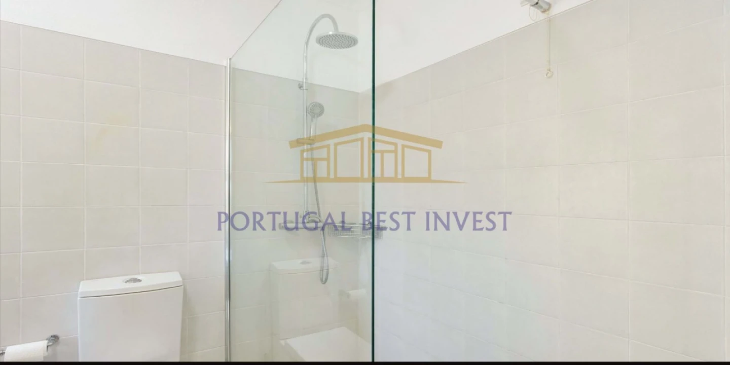 Apartamento T2 para Venda em Lagoa e Carvoeiro Foto 12