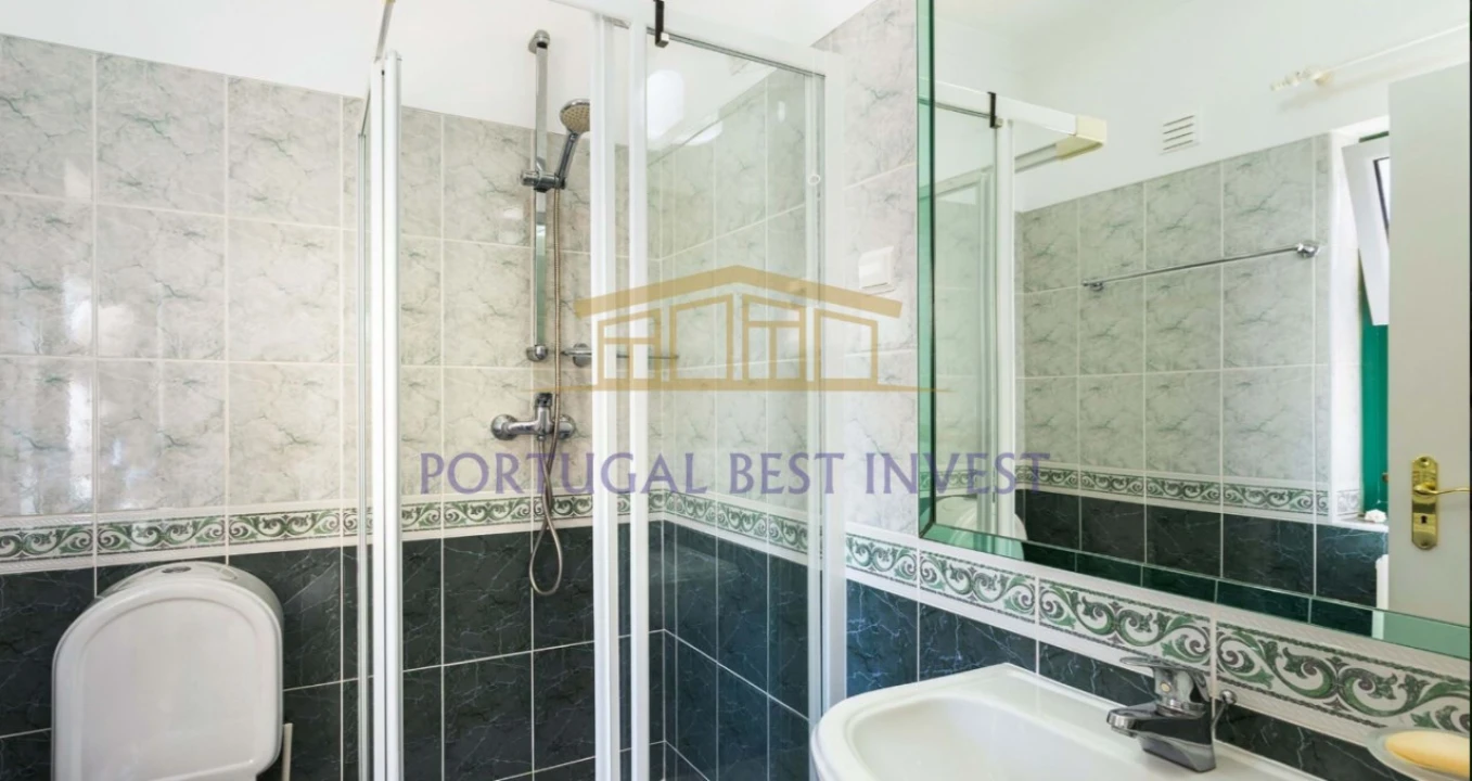 Apartamento T2 para Venda em Lagoa e Carvoeiro Foto 13