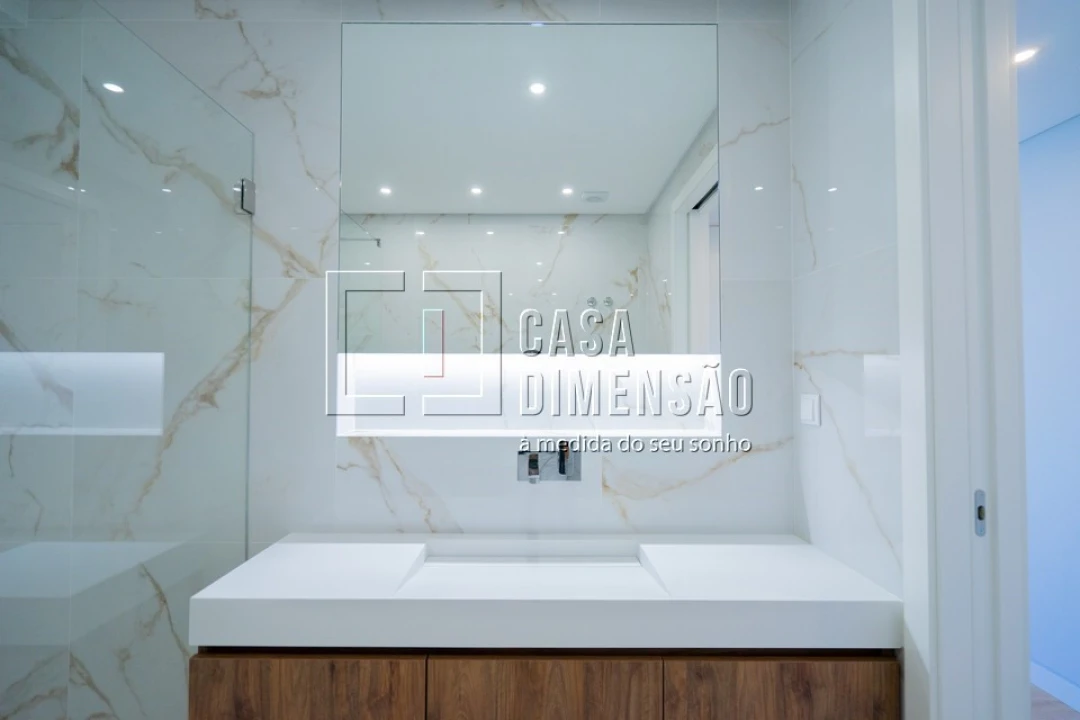 Apartamento T3 para Venda em Carcavelos e Parede Foto 74