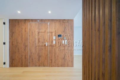 Apartamento T3 para Venda em Carcavelos e Parede