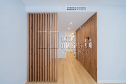 Apartamento T3 para Venda em Carcavelos e Parede