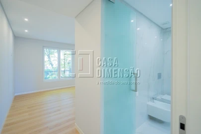 Apartamento T3 para Venda em Carcavelos e Parede