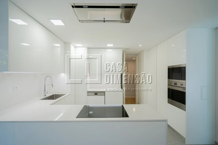 Apartamento T3 para Venda em Carcavelos e Parede Foto 24