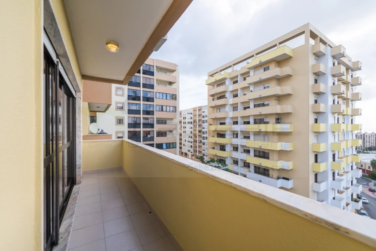 Apartamento T4 para Venda em Póvoa de Santa Iria e Forte da Casa Foto 7