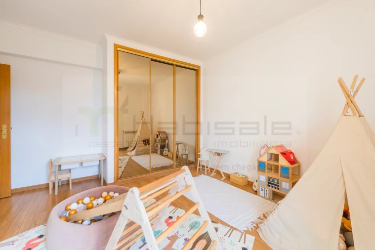 Apartamento T4 para Venda em Póvoa de Santa Iria e Forte da Casa Foto 21