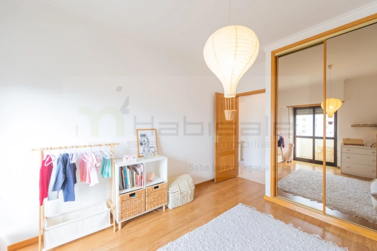 Apartamento T4 para Venda em Póvoa de Santa Iria e Forte da Casa Foto 24