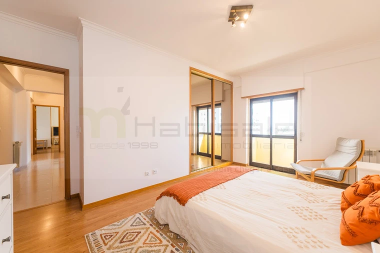 Apartamento T4 para Venda em Póvoa de Santa Iria e Forte da Casa Foto 30