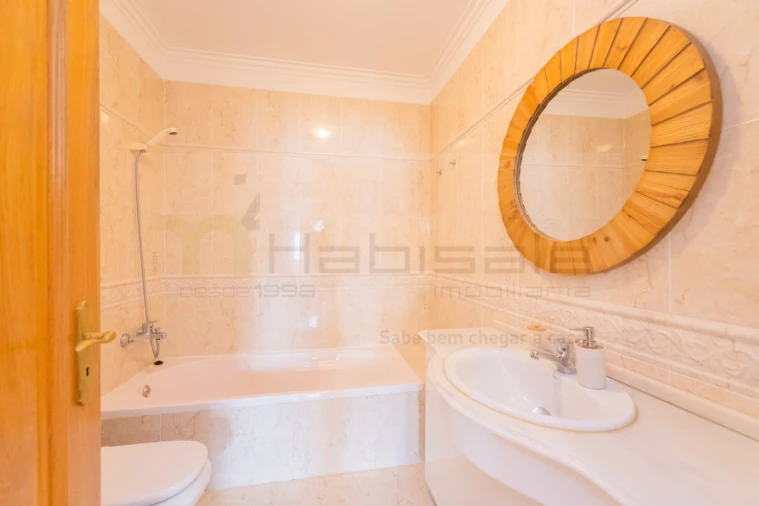 Apartamento T4 para Venda em Póvoa de Santa Iria e Forte da Casa Foto 32