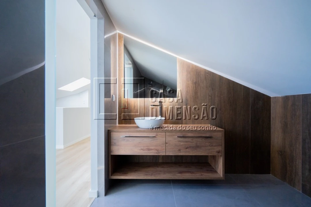 Apartamento T3 para Venda em Carcavelos e Parede Foto 47