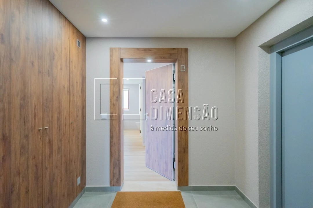 Apartamento T3 para Venda em Carcavelos e Parede Foto 105