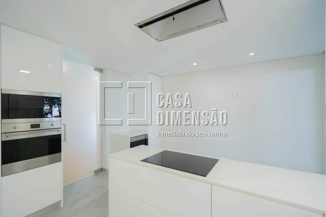 Apartamento T3 para Venda em Carcavelos e Parede Foto 59