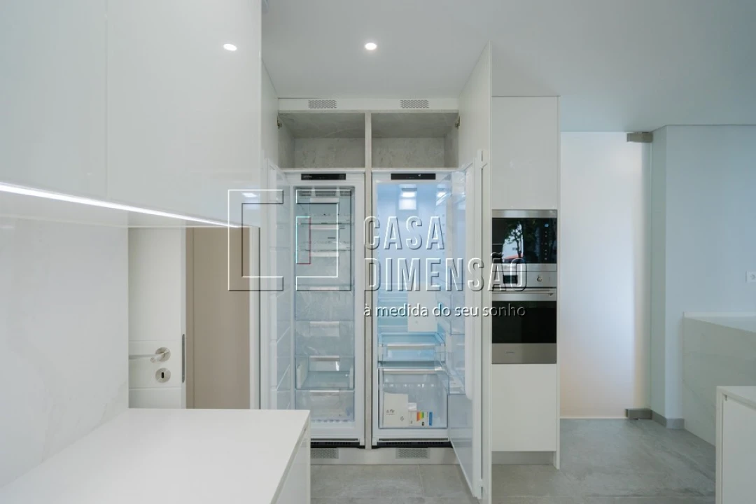 Apartamento T3 para Venda em Carcavelos e Parede Foto 60
