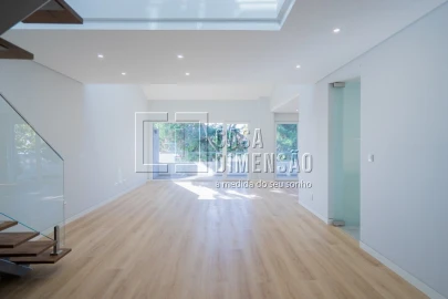 Apartamento T3 para Venda em Carcavelos e Parede