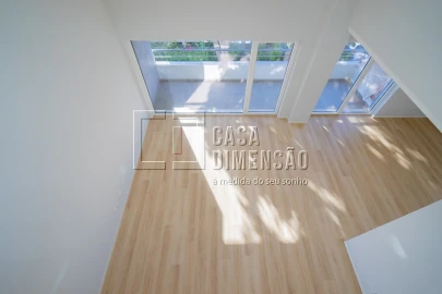 Apartamento T3 para Venda em Carcavelos e Parede
