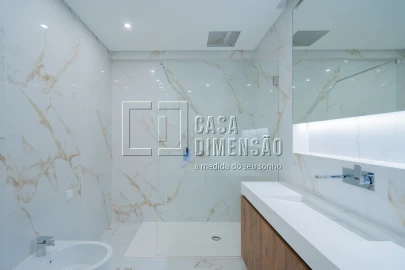 Apartamento T3 para Venda em Carcavelos e Parede