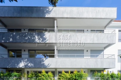 Apartamento T3 para Venda em Carcavelos e Parede