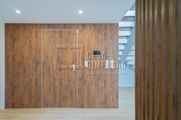 Apartamento T3 para Venda em Carcavelos e Parede Foto 3