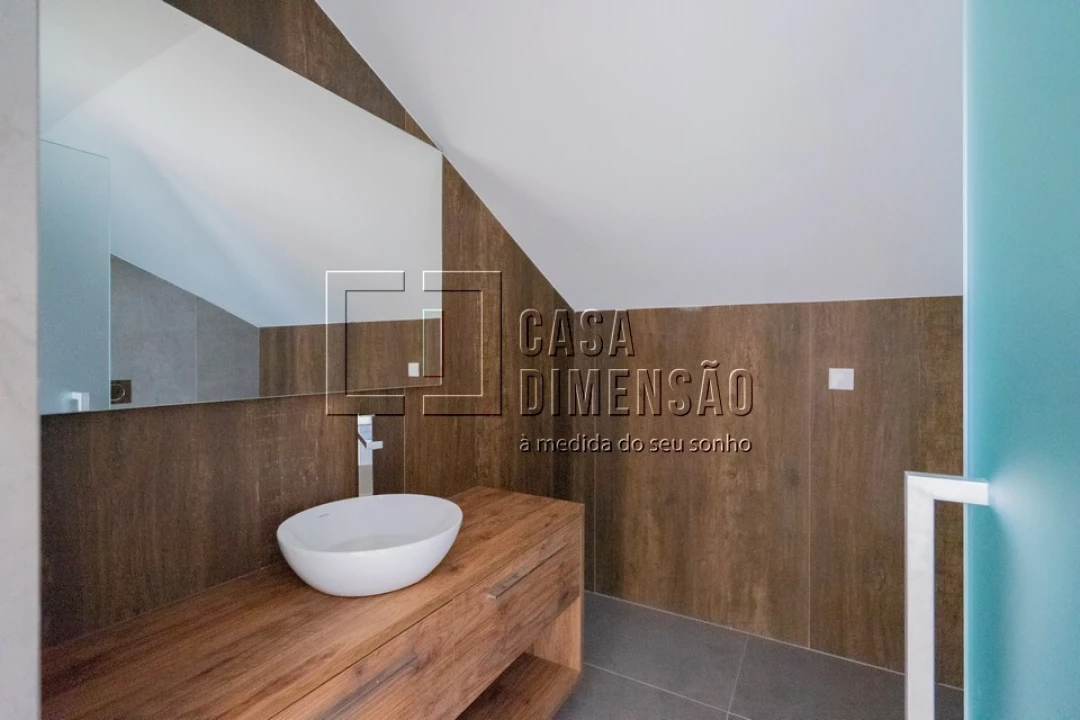 Apartamento T3 para Venda em Carcavelos e Parede Foto 33