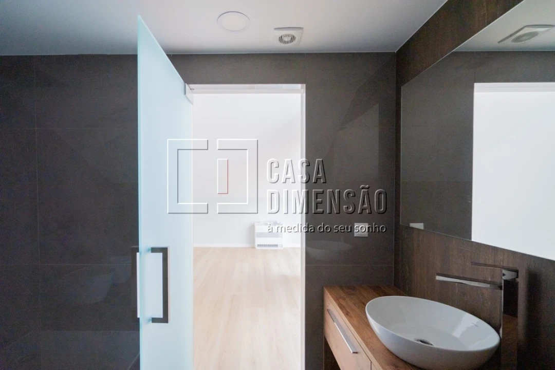 Apartamento T3 para Venda em Carcavelos e Parede Foto 35