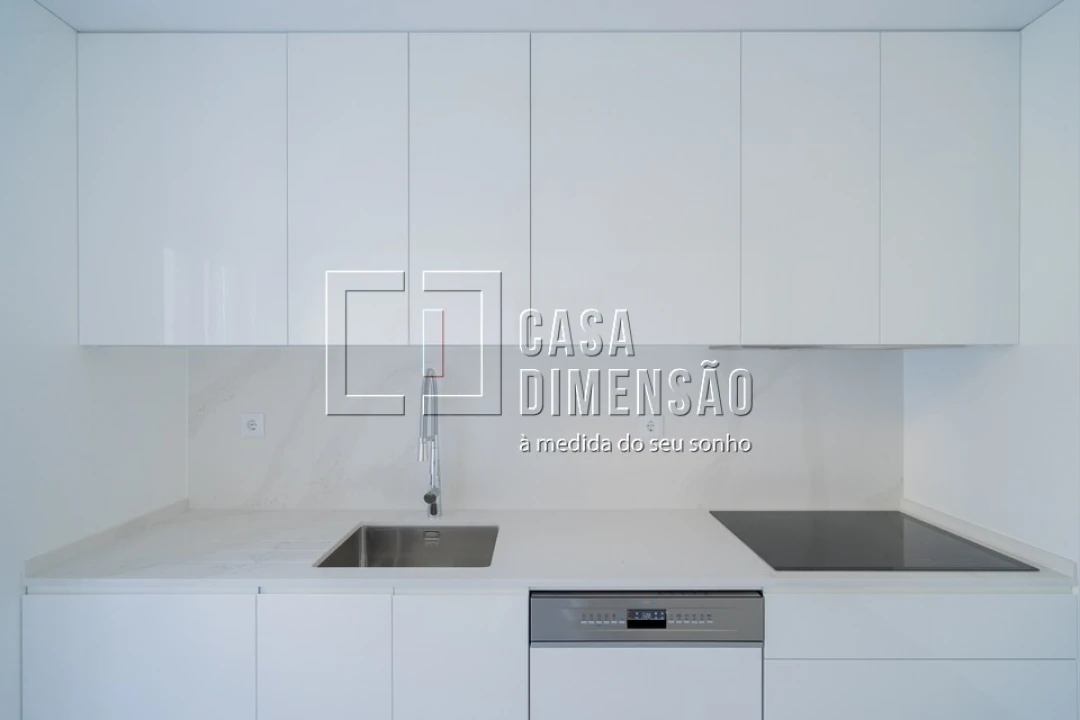 Apartamento T3 para Venda em Carcavelos e Parede Foto 39