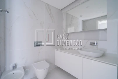 Apartamento T3 para Venda em Carcavelos e Parede