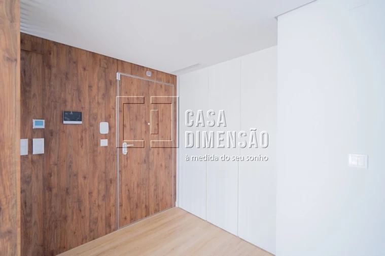 Apartamento T3 para Venda em Carcavelos e Parede Foto 3