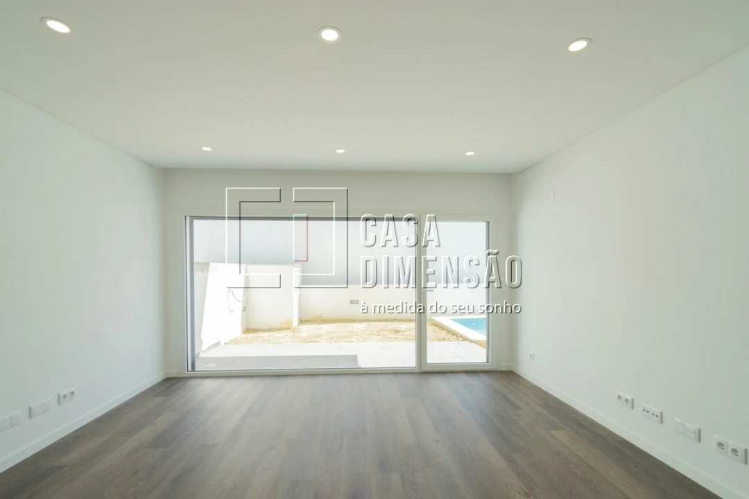 Moradia T3 para Venda em Caparica e Trafaria Foto 6