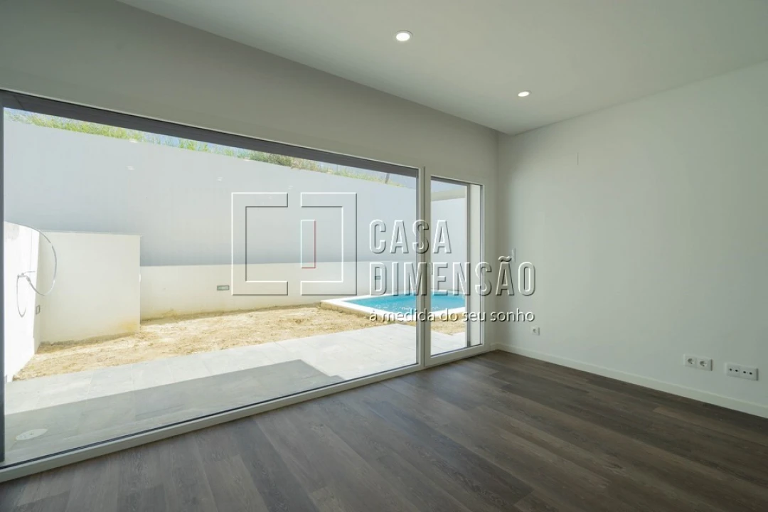 Moradia T3 para Venda em Caparica e Trafaria Foto 8