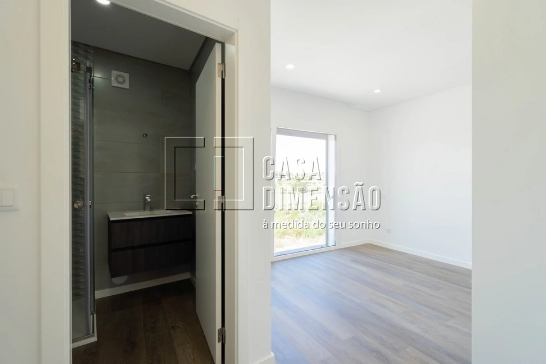 Moradia T3 para Venda em Caparica e Trafaria Foto 51