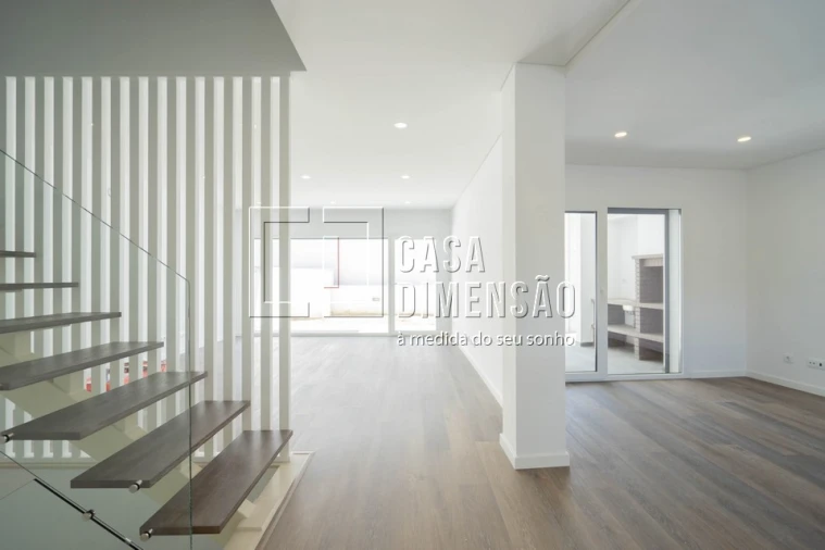 Moradia T3 para Venda em Caparica e Trafaria Foto 3