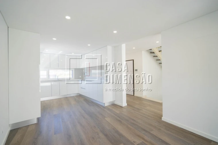 Moradia T3 para Venda em Caparica e Trafaria Foto 23