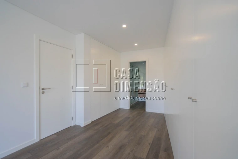 Moradia T3 para Venda em Caparica e Trafaria Foto 32