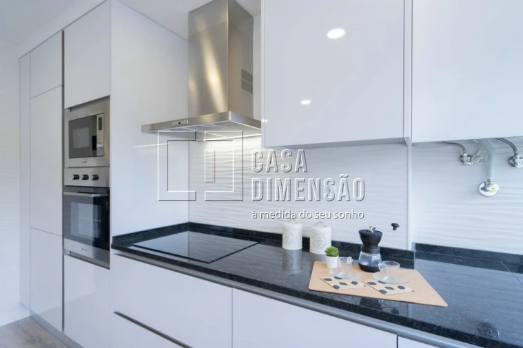 Apartamento T3 para Venda em Benfica