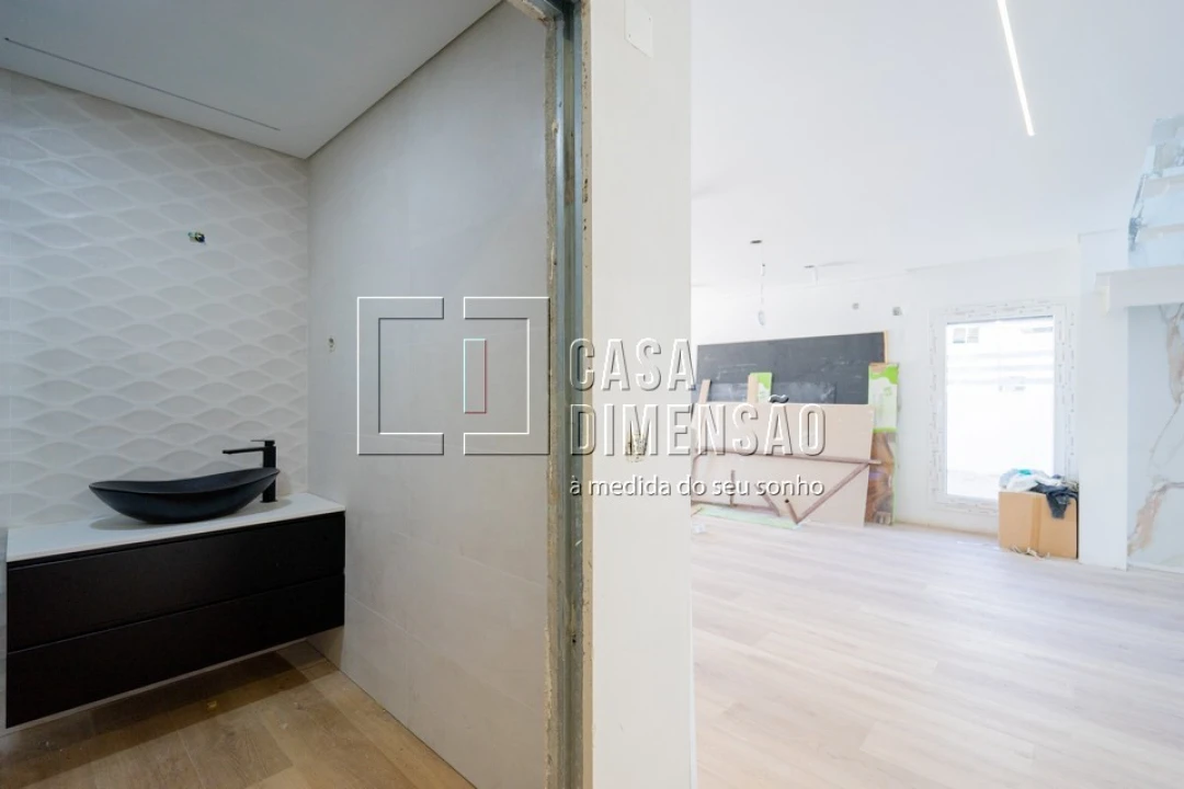 Moradia T4 para Venda em Charneca de Caparica e Sobreda Foto 22