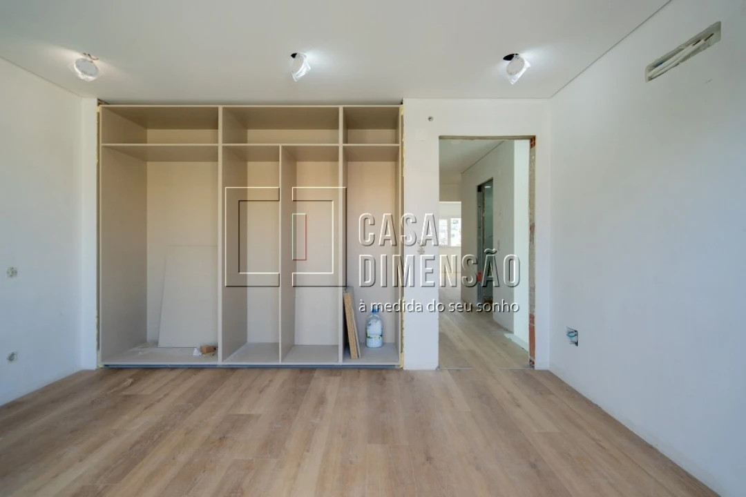 Moradia T4 para Venda em Charneca de Caparica e Sobreda Foto 31