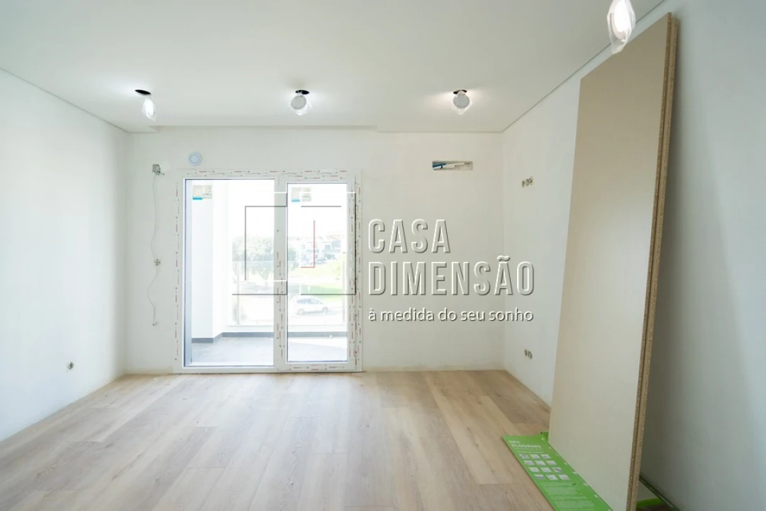 Moradia T4 para Venda em Charneca de Caparica e Sobreda Foto 40