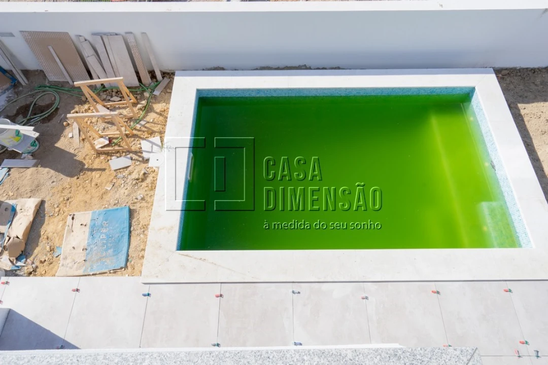 Moradia T4 para Venda em Charneca de Caparica e Sobreda Foto 68