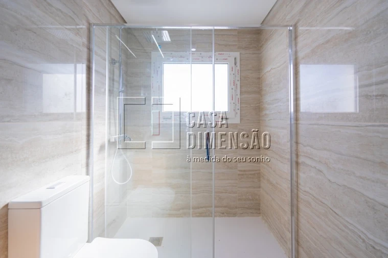 Moradia T4 para Venda em Charneca de Caparica e Sobreda Foto 48