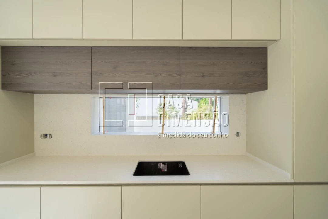 Moradia T4 para Venda em Charneca de Caparica e Sobreda Foto 18