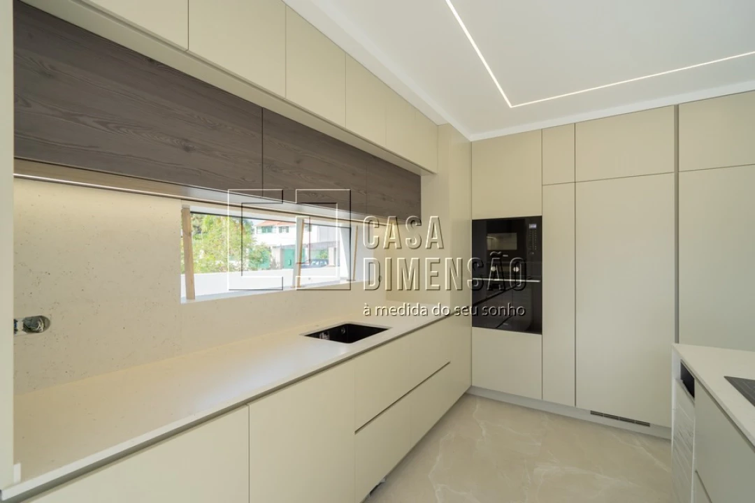 Moradia T4 para Venda em Charneca de Caparica e Sobreda Foto 28