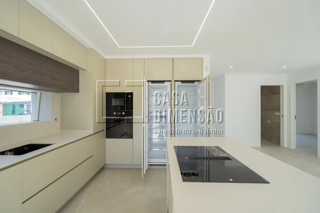 Moradia T4 para Venda em Charneca de Caparica e Sobreda Foto 30