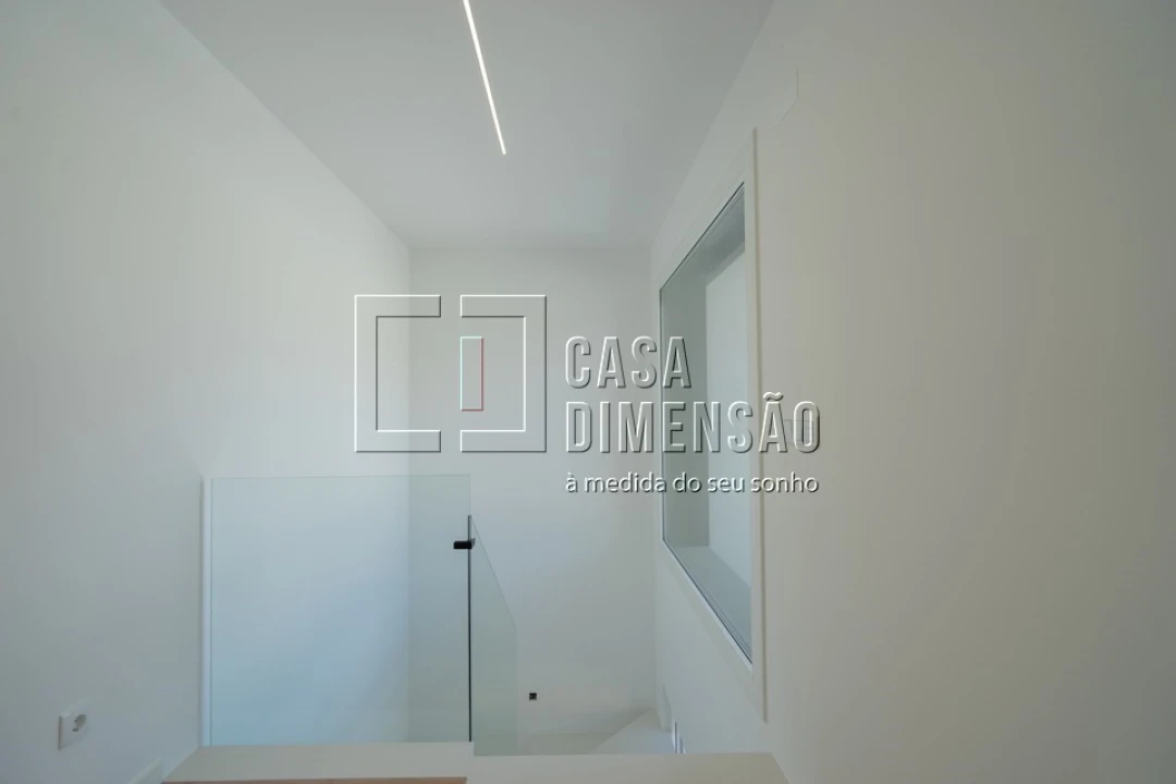 Moradia T4 para Venda em Charneca de Caparica e Sobreda Foto 43