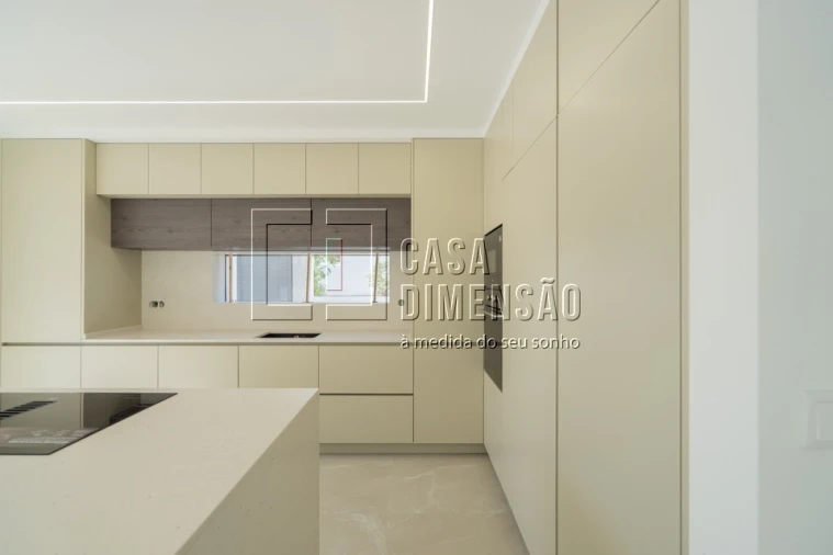 Moradia T4 para Venda em Charneca de Caparica e Sobreda Foto 19