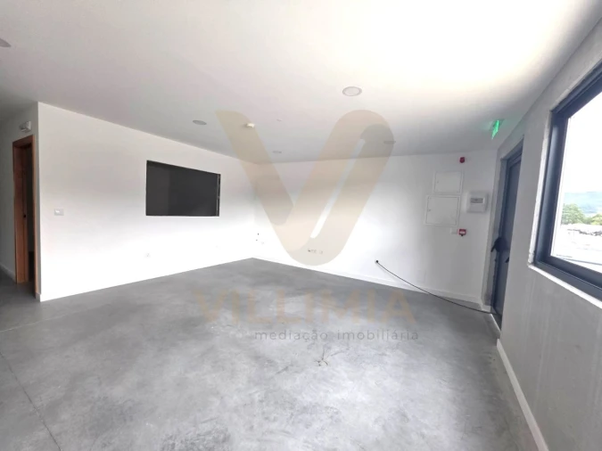 Armazém para Arrendamento em Arca e Ponte de Lima Foto 4