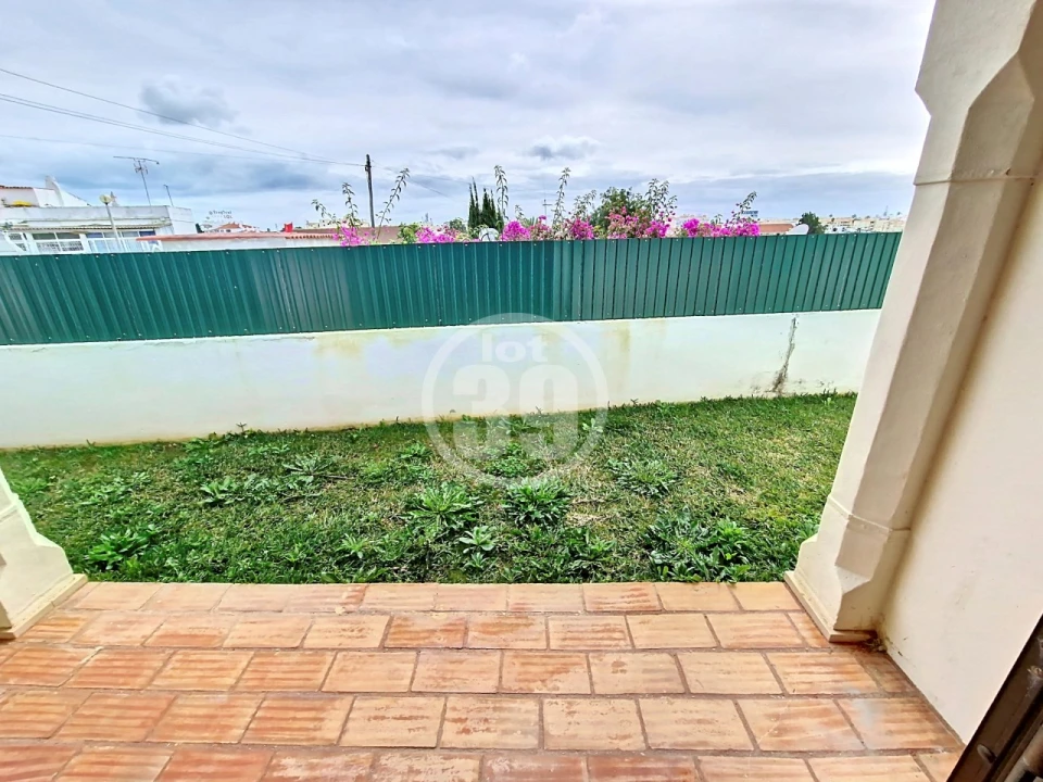 Moradia T4 para Venda em Albufeira e Olhos de Água Foto 10